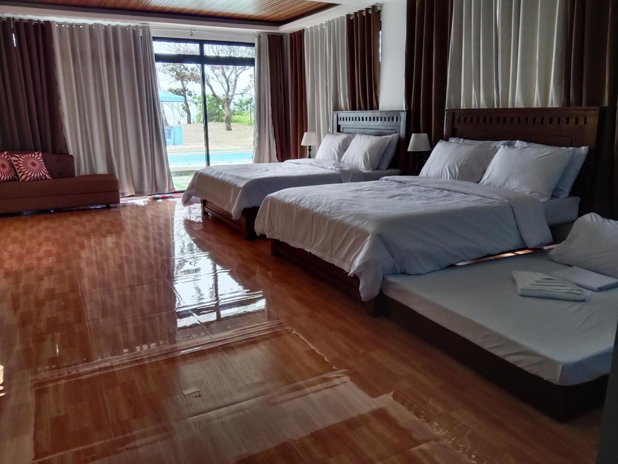 Saffire Beach Resort And Glamping Pagudpud Esterno foto